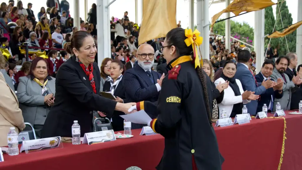 Corresponsabilidad entre maestros y familia, fundamental en proceso educativo: Laura Artemisa