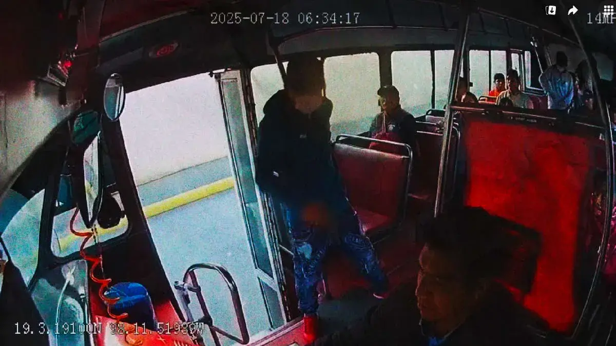 Delincuentes asaltaron Ruta Mazame en la colonia Mártires del Trabajo de Puebla