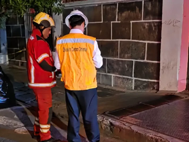 Atiende Protección Civil corto circuito en coordinación con la CFE en la zona del Carmen