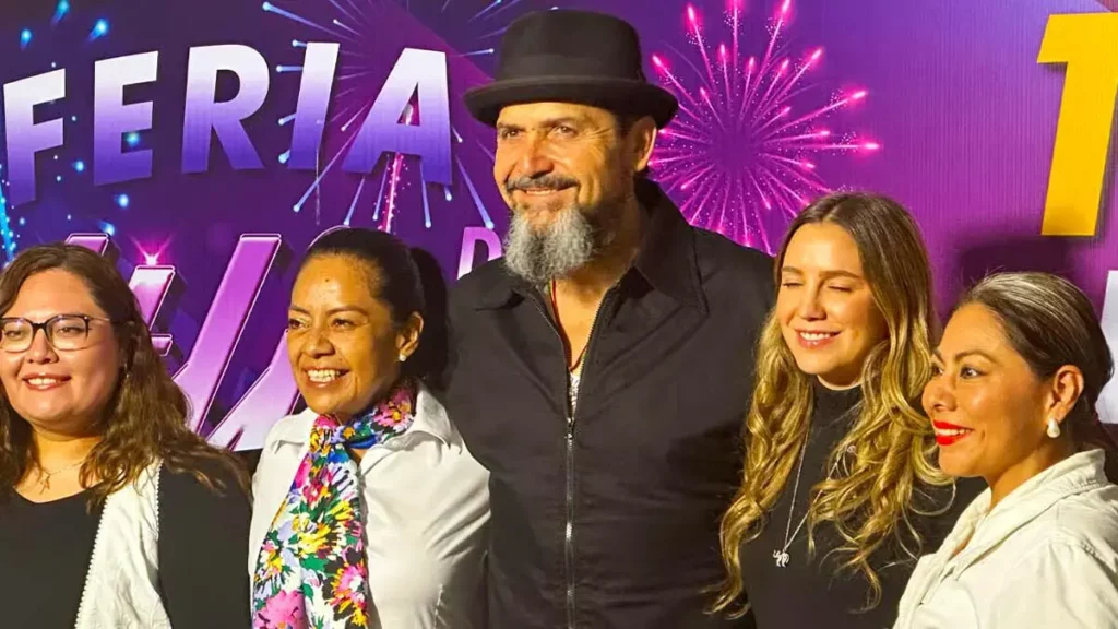 Inicia la Feria de Atlixco 2025 con el concierto de Reyli Barba