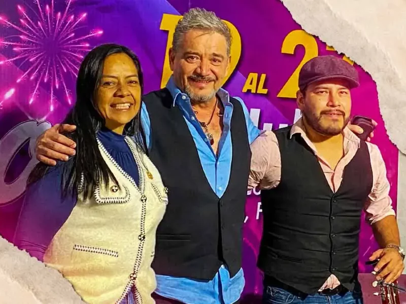 Ariadna Ayala, presidenta municipal recibe con emoción a Raúl Ornelas en una noche llena de trova, amor y alegría en la Feria de Atlixco 2025