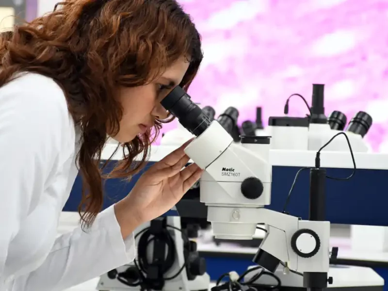 CU2: referente en innovación científica y formación de alta especialidad