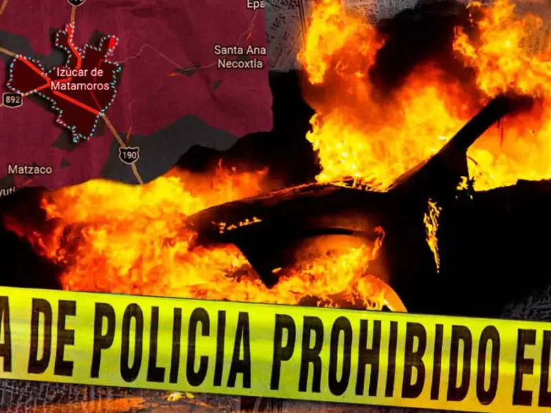 Mueren dos personas calcinadas dentro de un auto en Izúcar de Matamoros