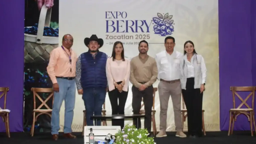 ExpoBerry Zacatlán: Ayuntamiento reconoce valor de productores de berries