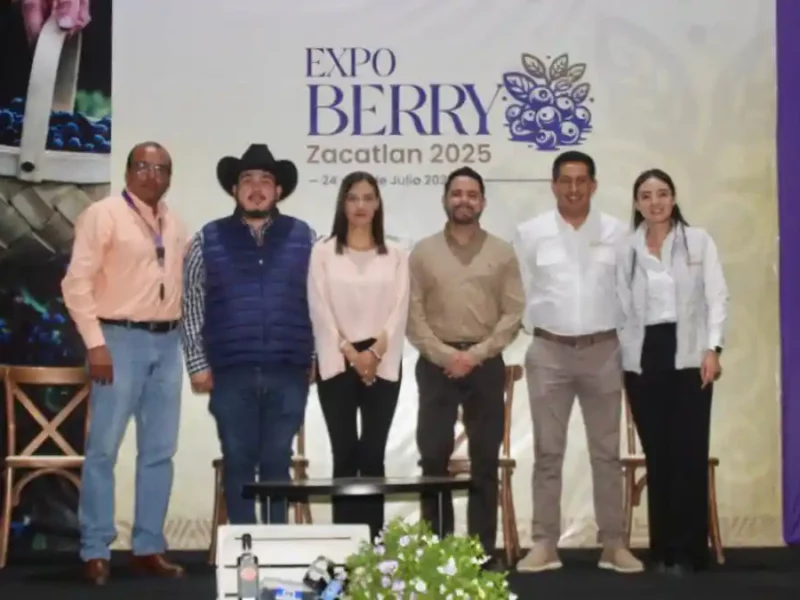 ExpoBerry Zacatlán: Ayuntamiento reconoce valor de productores de berries
