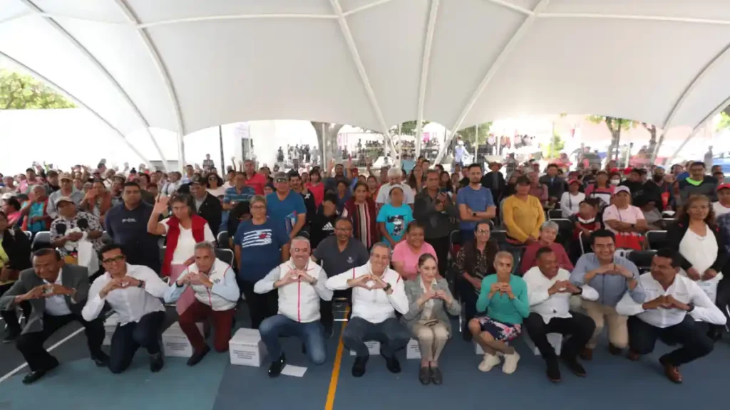 Entregan SEDIF y SMDIF más de 3 mil despensas de programas alimentarios