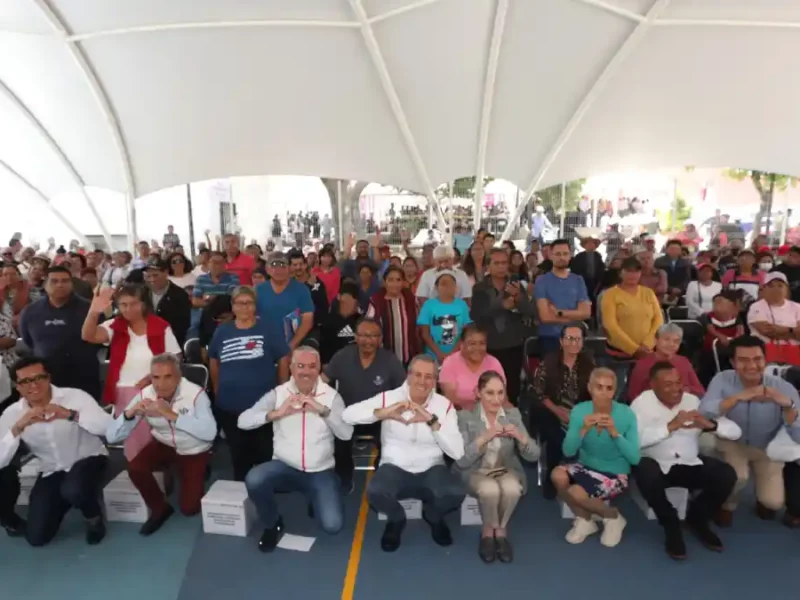 Entregan SEDIF y SMDIF más de 3 mil despensas de programas alimentarios