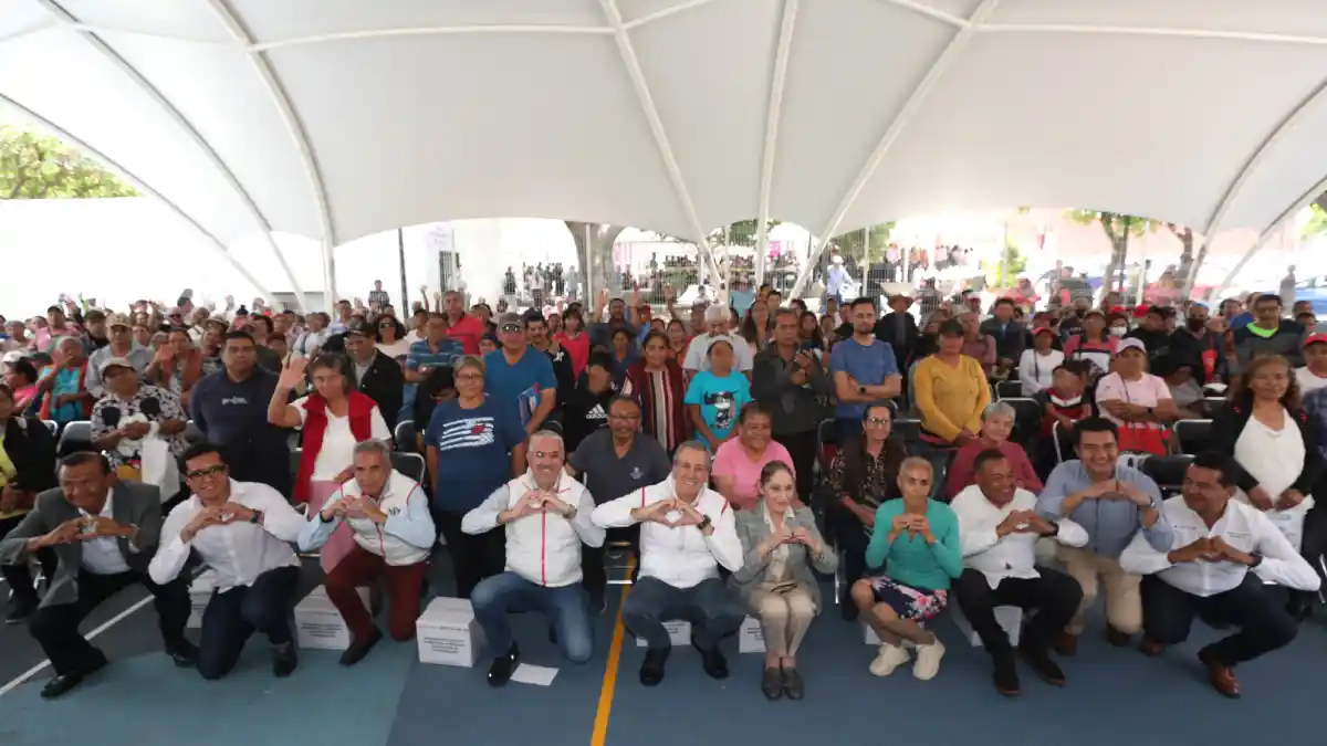 Entregan SEDIF y SMDIF más de 3 mil despensas de programas alimentarios