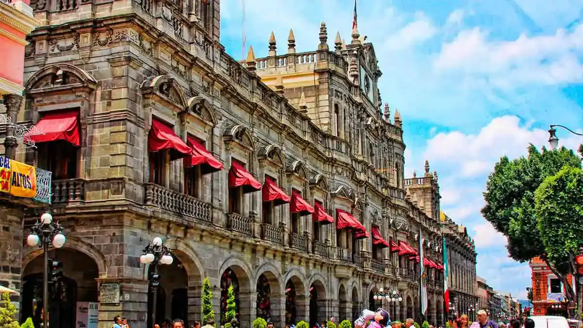 Ayuntamiento de Puebla comprará 53 vehículos para secretarías