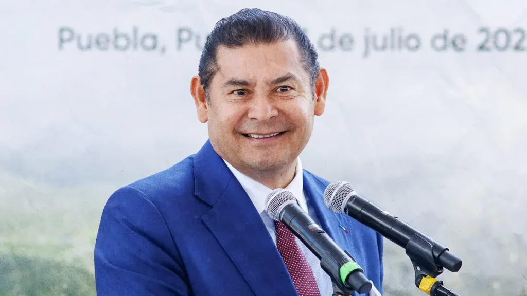 Pemex proporcionará mayor apoyo a Puebla tras logros en la lucha contra el huachicol