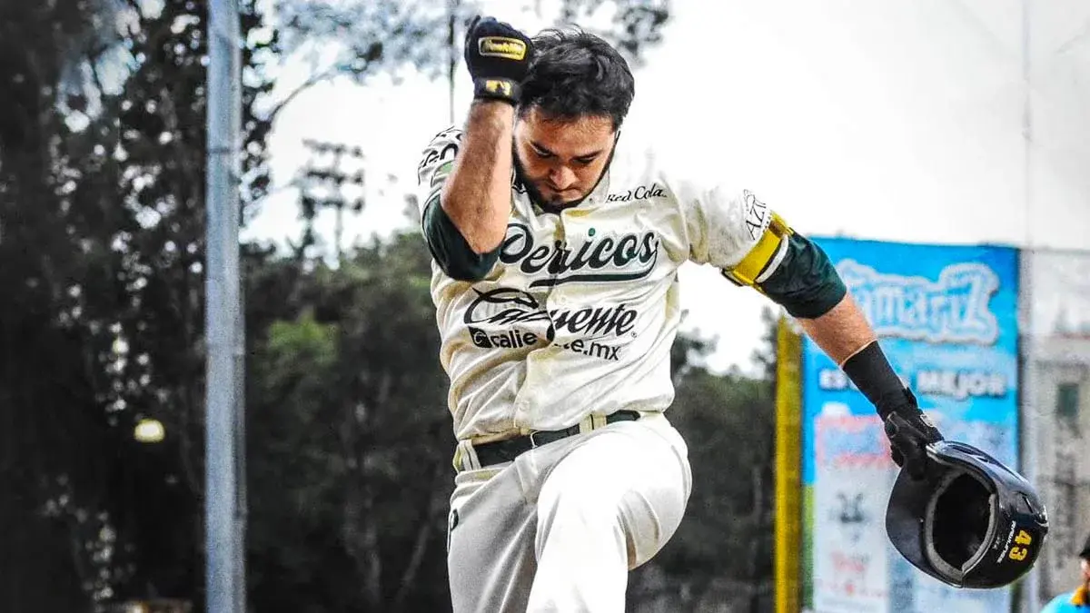 Miguel Guzmán comanda el triunfo de los Pericos de Puebla sobre El Águila de Veracruz