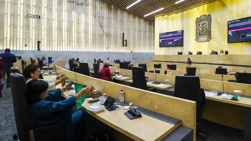 Presentan reforma en el Congreso de Puebla para aplicar la revocación de mandato