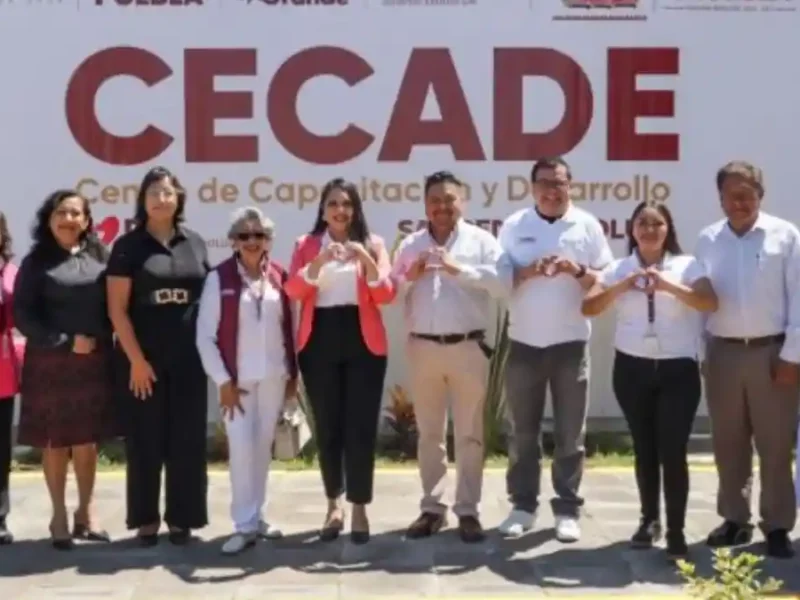 Reafirma Tonantzin Fernández su compromiso con la educación en San Pedro Cholula