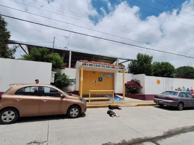 Gobierno Municipal trabaja en regularización de predios de escuelas públicas de Texmelucan