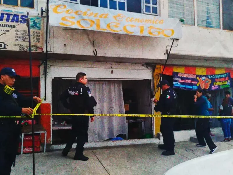 Motosicarios ejecutan a custodio a unos pasos del penal de San Miguel en Puebla
