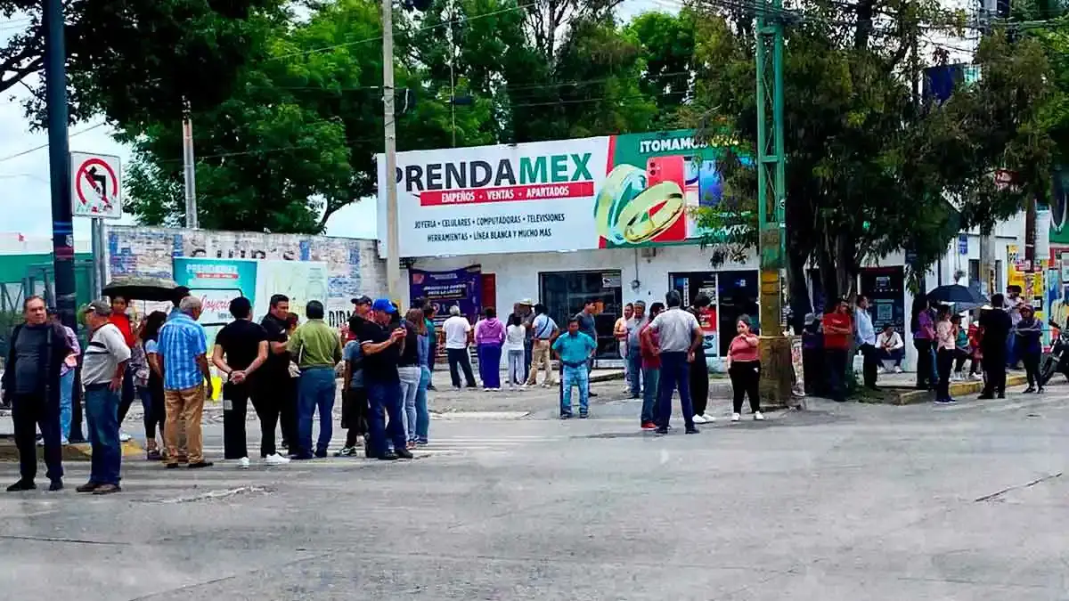 Vecinos rechazan ciclovía y protestan en Las Torres y Valsequillo, Puebla