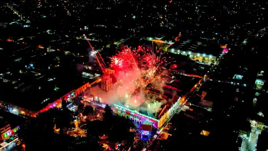 Orgullo y cultura: Ariadna Ayala encabeza el inicio de las fiestas patrias en Atlixco