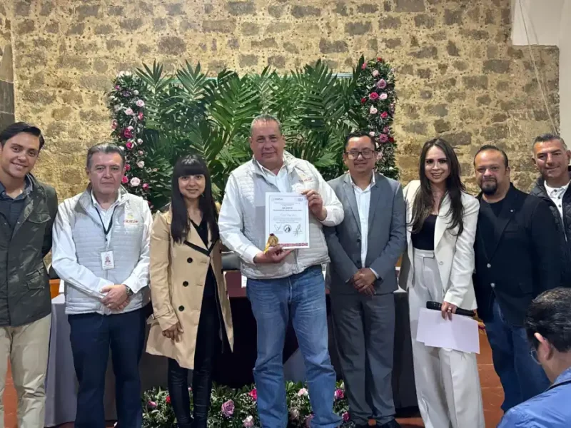 Ayuntamiento de Zacatlán entrega los Galardones Guardianes del Bienestar Animal 2025