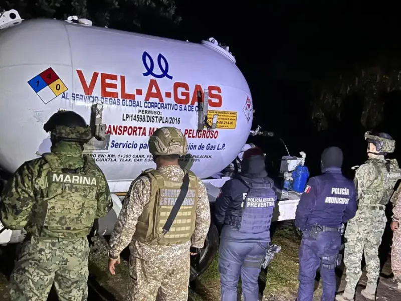 Policía de Texmelucan aseguró pipa empleada para traslado y venta ilegal de gas