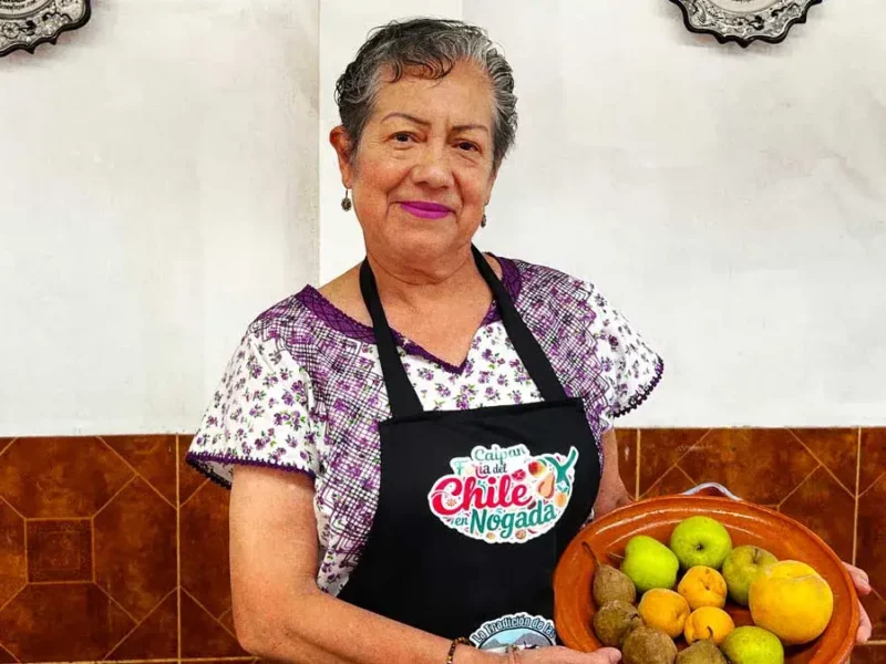 Disfruta los auténticos Chiles en Nogada en “La Tradición de las Abuelitas” de Calpan