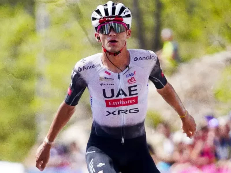 Isaac del Toro gana el circuito de Getxo 2025; suma ocho triunfos en la temporada