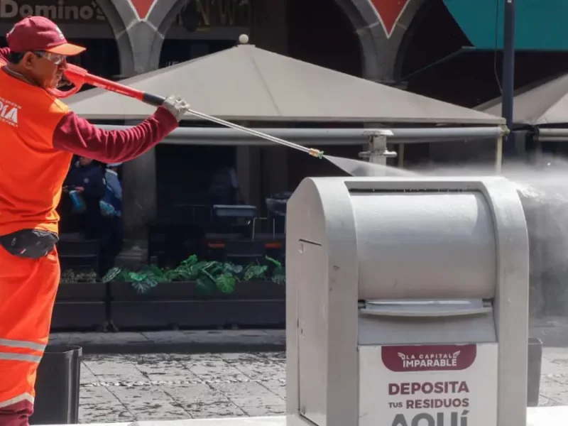 Refuerza Gobierno de la Ciudad la limpieza en el Centro Histórico con una intervención integral