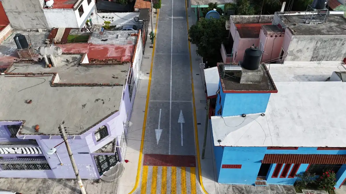 Ariadna Ayala, presidenta de Atlixco, entrega obra con sentido social en Lomas de Temaxcalapa