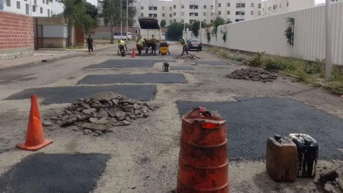 Intensifica Gobierno de la Ciudad Campaña Capitalina Bacheando Puebla
