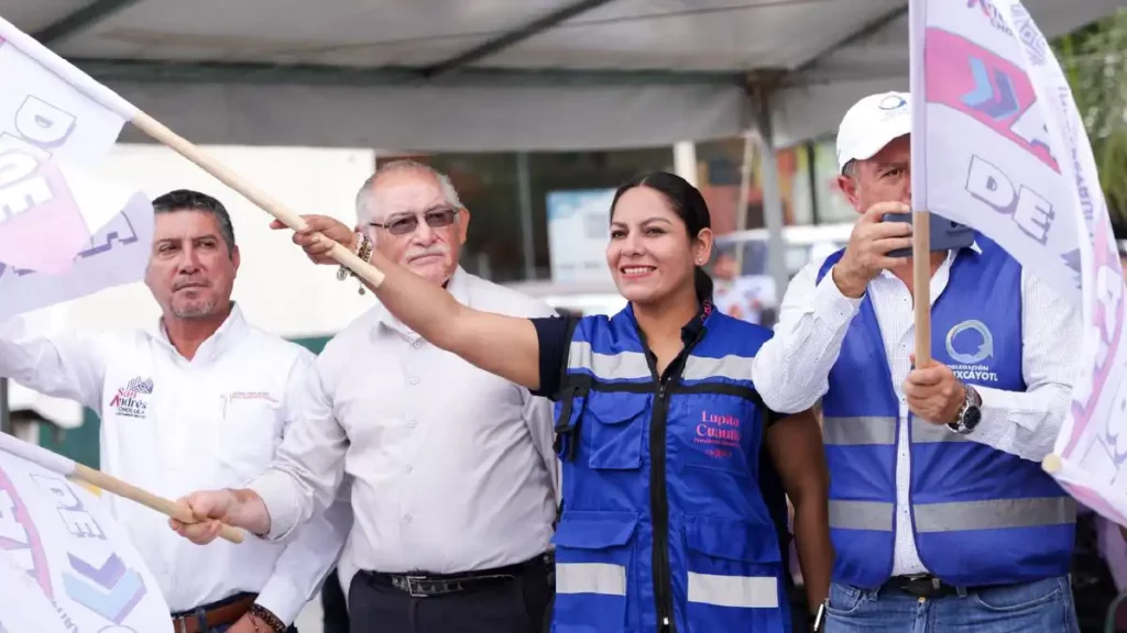 Inicia Lupita Cuautle rehabilitación de avenida Orión Norte en la Delegación Atlixcáyotl