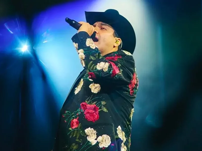 Julión Álvarez festeja el 15 de septiembre con concierto gratuito en Zócalo de Puebla