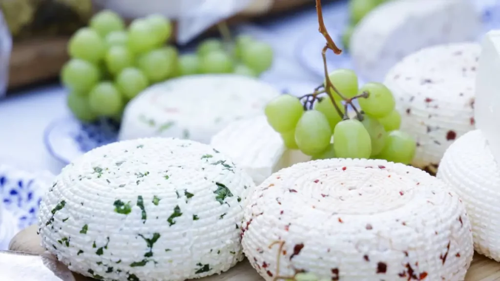 Presenta Lupita Cuautle 24ª Feria del Queso en Santa María Tonantzintla