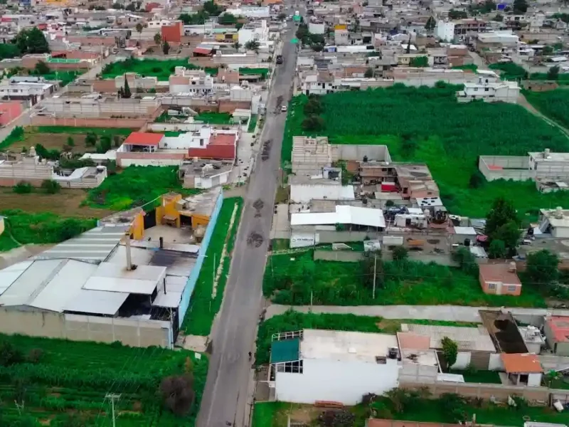 Roberto Solís inicia la segunda etapa del "Rescate Carretero" con la rehabilitación de la carretera Huejotzingo-Xalmimilulco