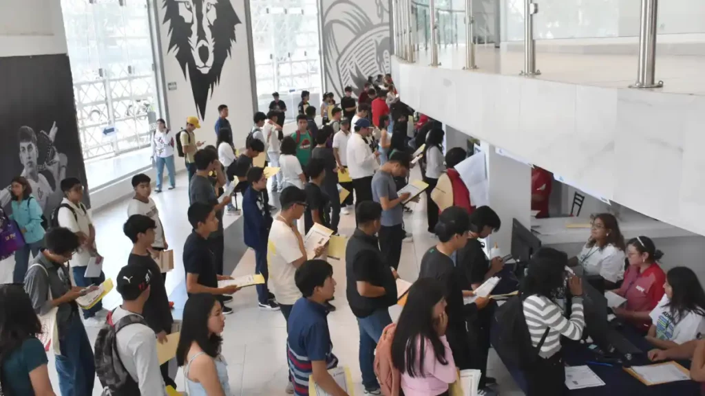 Finaliza inscripción del nivel medio superior de la BUAP