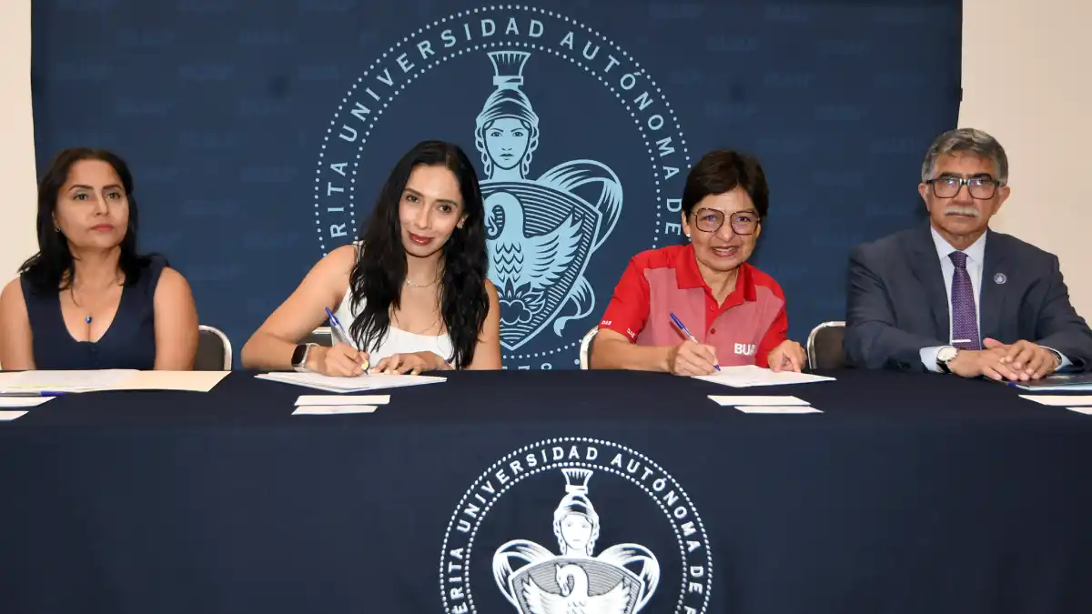 Encabeza la Rectora Lilia Cedillo firma de convenio con la Smadsot del estado