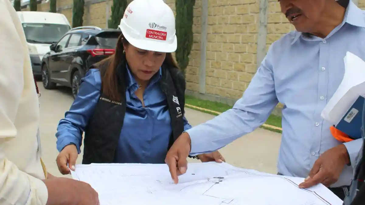 Contraloría Municipal supervisa avance de obras del colector pluvial en CMERI de SMDIF
