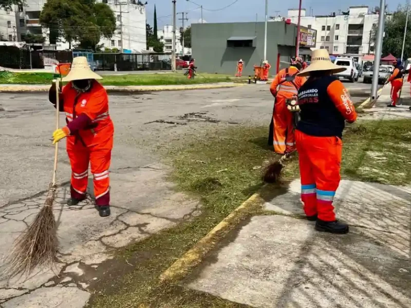 Gobierno de la Ciudad refuerza labores de sanidad en Loma Bella y zonas aledañas