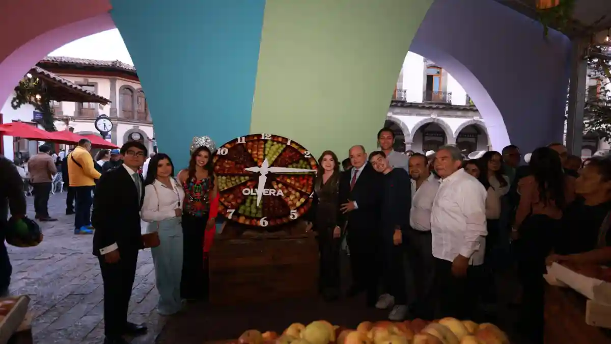 Arranca la 83 Gran Feria de la Manzana; inauguran pabellones de la Manzana e Industrial