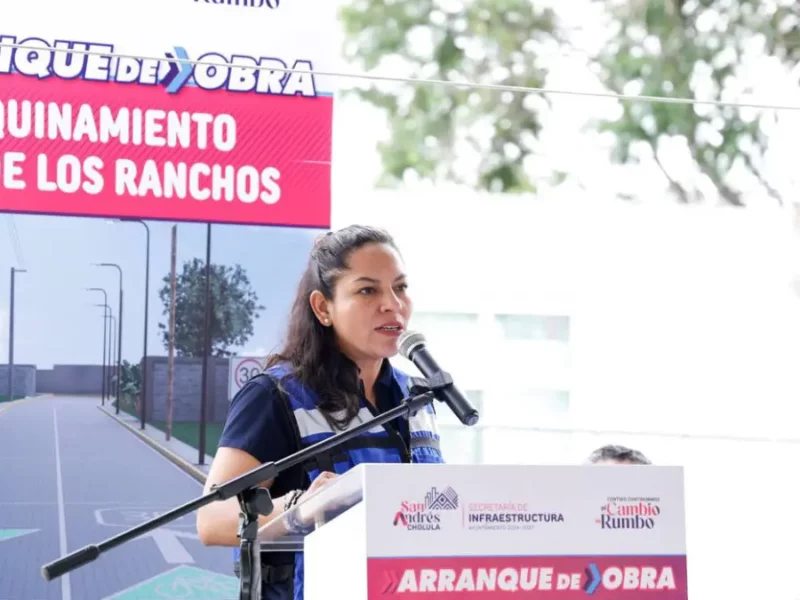 Inicia Lupita Cuautle obra de adoquinamiento en San Bernardino Tlaxcalancingo