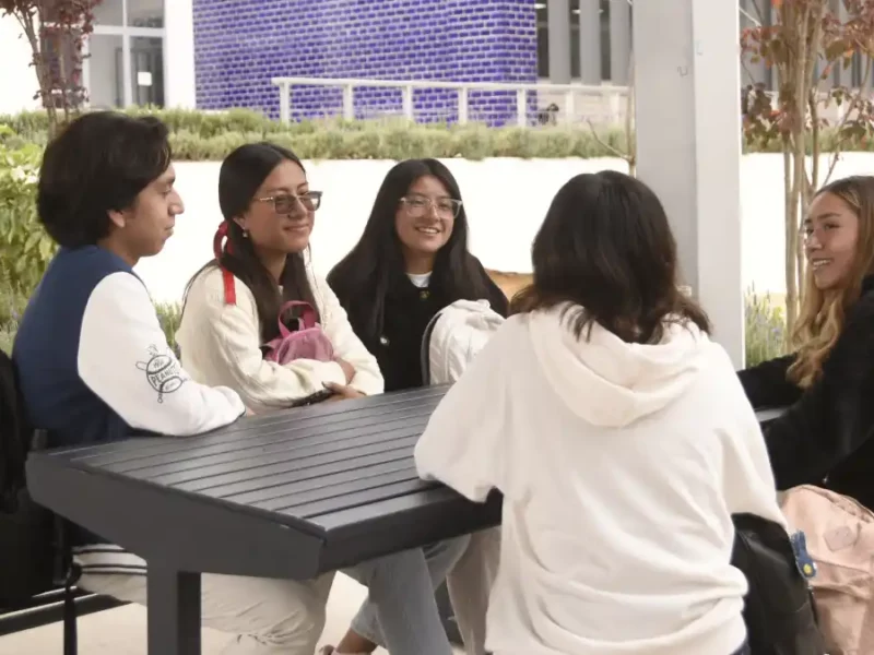 Estudiantes de nuevo ingreso se incorporan a la comunidad BUAP