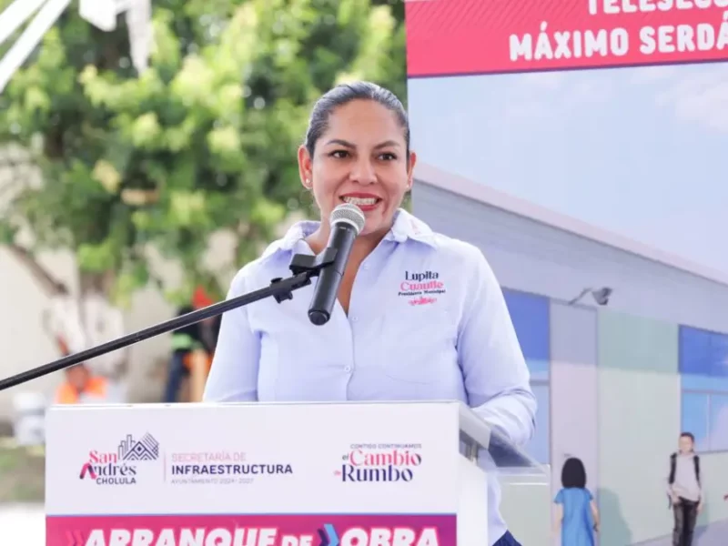 Con nueva biblioteca en San Rafael Comac Lupita Cuautle impulsa la educación