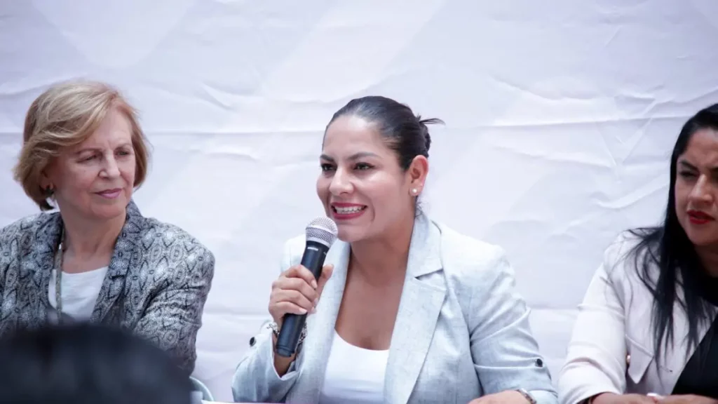 Gobierno de San Andrés Cholula se une a la Cruz Roja con donativo y carrera con causa