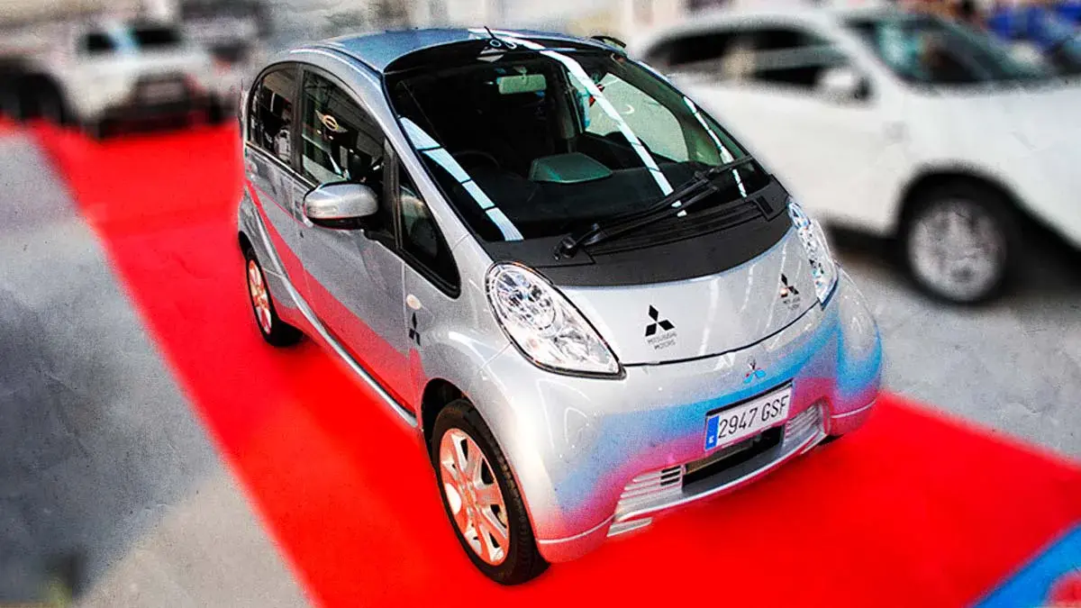 Flotilla piloto de autos eléctricos Olinia fabricados en Puebla, se presentará en junio 2026