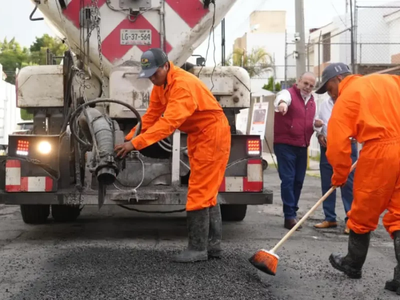 Encabeza Pepe Chedraui arranque de trabajos de bacheo en frío en la capital