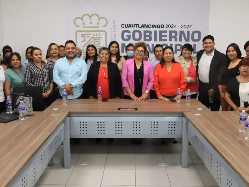 Tere Alfaro reconoce labor de maestras y personal operativo de los CAIC de Cuautlancingo