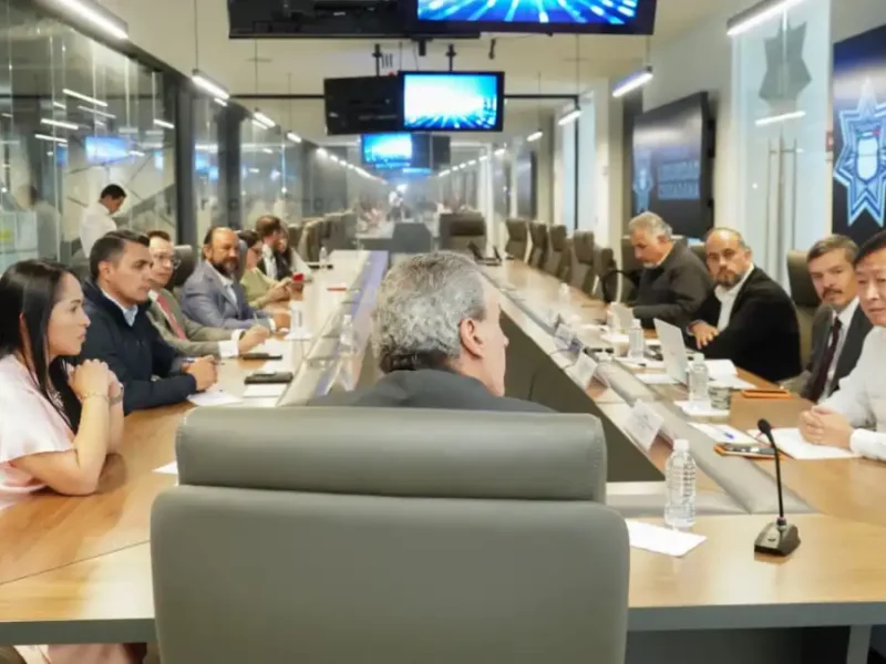 Pepe Chedraui impulsa alianzas tecnológicas para el desarrollo de la capital