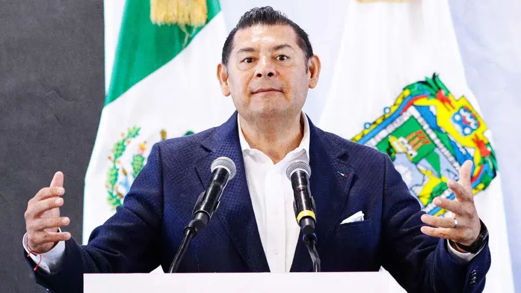 Alejandro Armenta descarta participación de familiares en elecciones de 2027 y 2030