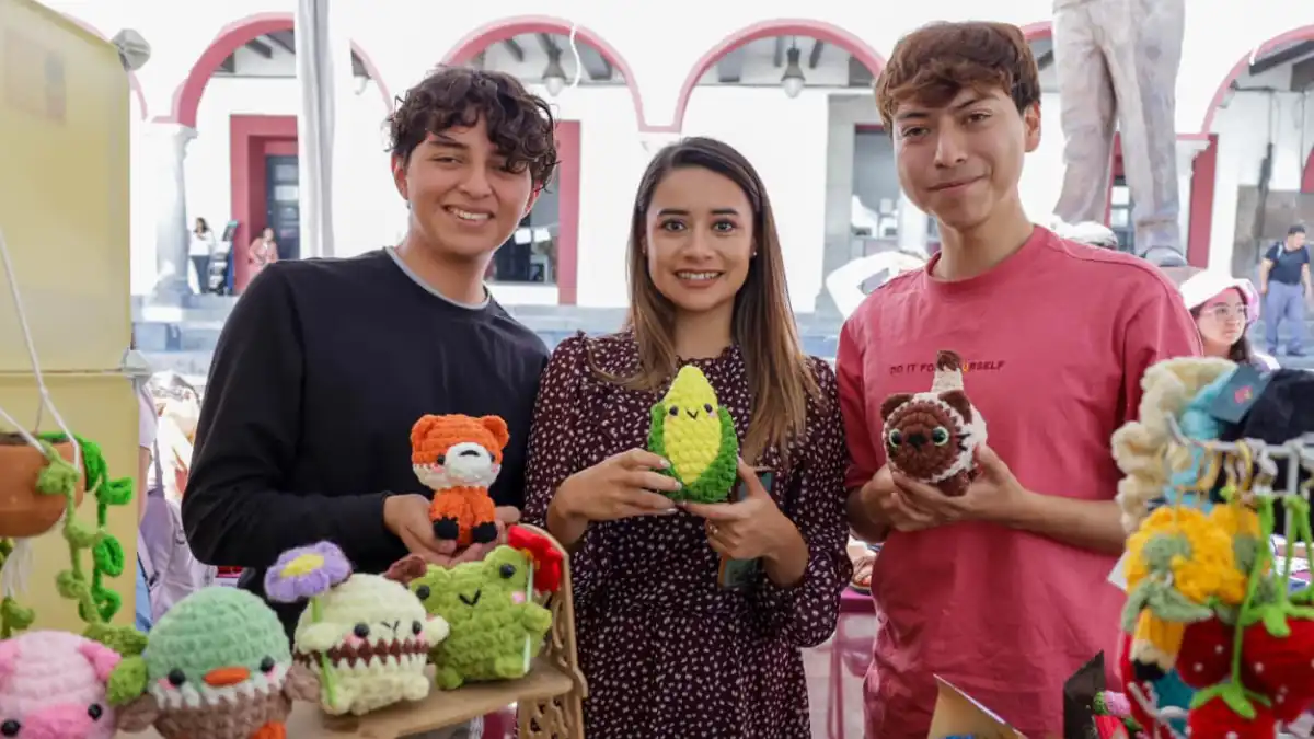 Más de 50 emprendimientos participaron en el Mercadito de las Juventudes