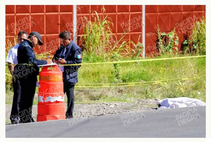 Motociclista atropelló a dos hombres con discapacidad visual en Puebla; uno murió
