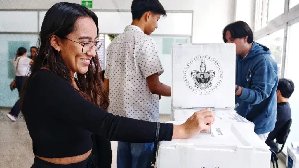 BUAP lanza convocatoria para la elección de rectora o rector del periodo 2025-2029