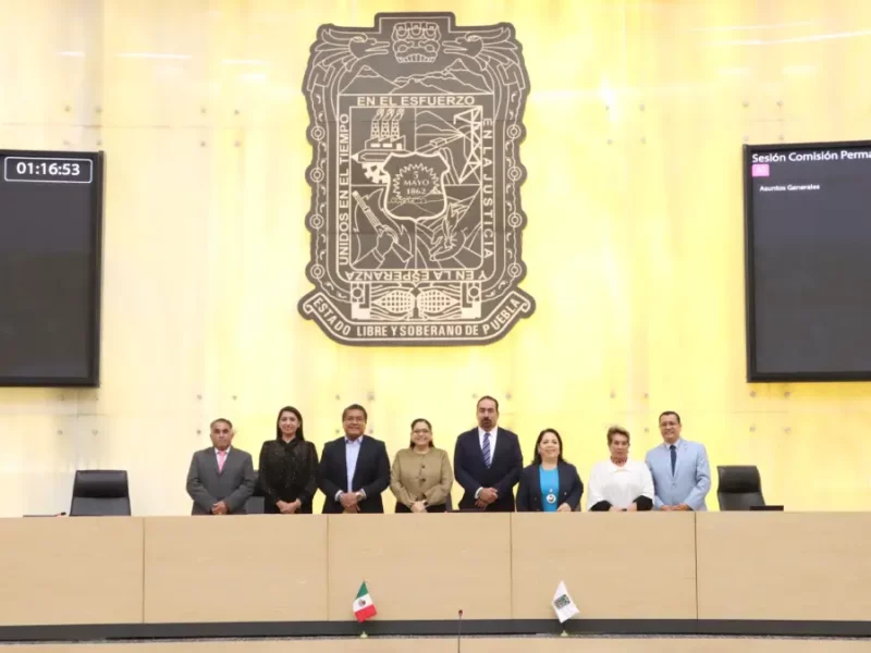 Presentan en el Congreso propuesta legislativa para reducir brecha salarial de género